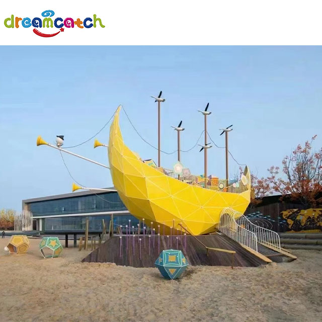 Customizable New Design Sailboat Shape Kids Outdoor Slide Amusement Equipment