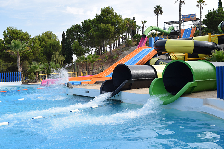 How To Prevent Safety Hazards In Water Parks