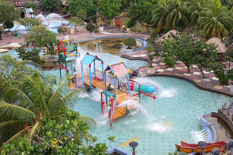 What Items Do You Need To Prepare For Going To The Water Park?